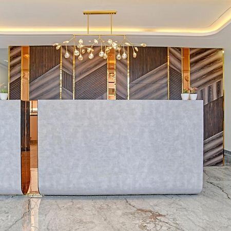 Itsy Hotels Phoenix Indore Exterior photo